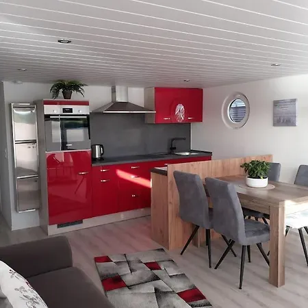 بوتيل Hausboot Optima