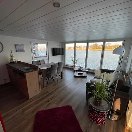 Hausboot Optima Hotel na wodzie Schillig