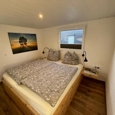 Hausboot Optima 船屋 西里格